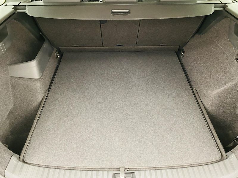Škoda Kodiaq 2,0 TDI 142kW DSG 4x4 Exclusiv - fotka 28 z 30