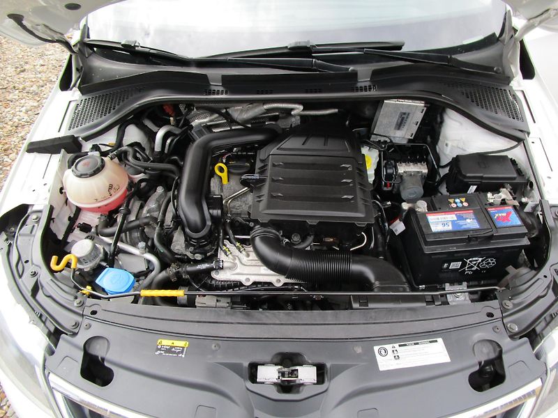 Škoda Rapid 1,0STSI-KOUPENA V ČR+NOVÝ OLEJ - fotka 13 z 14