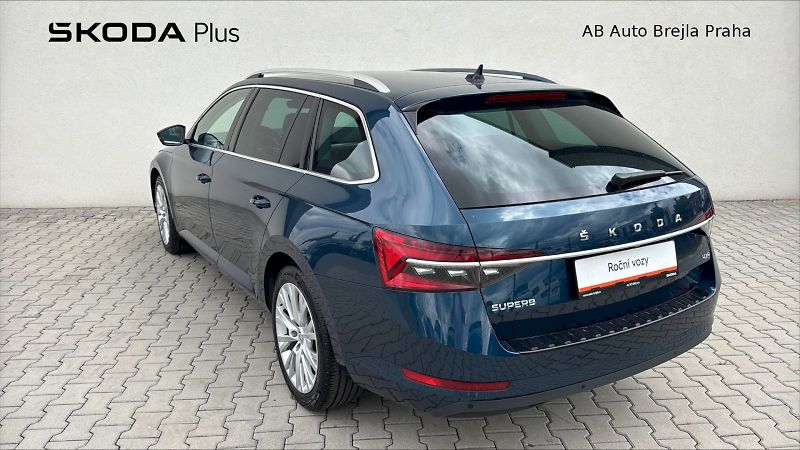 Škoda Superb (2024) COM GRT STY 4X4 TD 140/2.0 A7A - fotka 7 z 24
