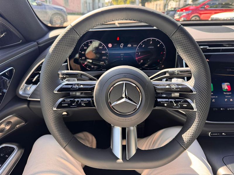 Mercedes-Benz Třídy E (2026) E 450 d 4MATIC - fotka 11 z 20