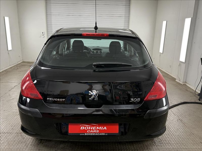Peugeot 308 1,4 16V VTi 95 HP Comfort Pack - fotka 5 z 24