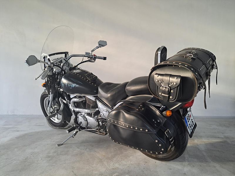 Suzuki VZ 800 Marauder - fotka 6 z 19