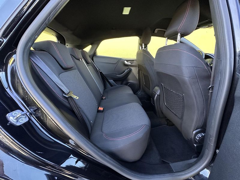 Ford Puma (2023) 1.0 mHEV/92kW *ST Line 1.Maj. - fotka 24 z 38