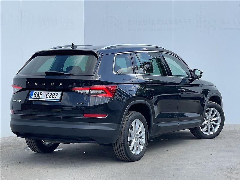 Škoda Kodiaq 2,0 TDI 4x4 DSG Style Plus TZ - fotka 3 z 22