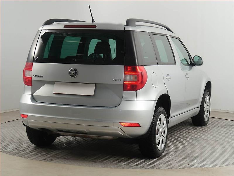 Škoda Yeti (2014) Ambition 1.2 TSI - fotka 5 z 15