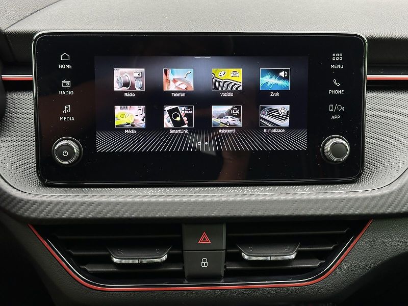 Škoda Scala 1.0TSi 116PS Monte Carlo Matri - fotka 34 z 44