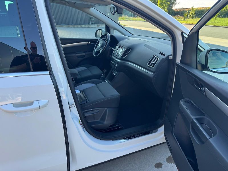 Volkswagen Sharan 2.0TDI, volat-608 081 843 - fotka 10 z 17