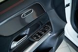 Mercedes-Benz GLB (2025) 200 d 4M/AMG/ESP/MULTIBEAM/TOP - náhled 8