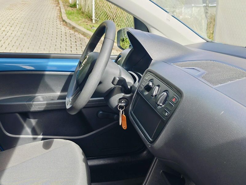 Škoda Citigo (2017) 1,0 MPI 44 kW, Active - fotka 17 z 29
