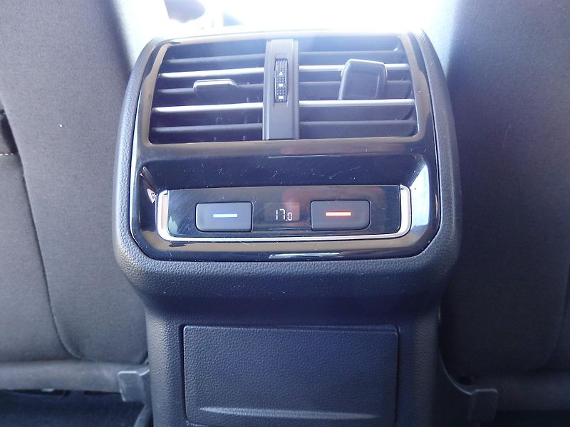 Volkswagen Passat 2.0 TDI 6x AIRBAG, DIGI. KLIMA - fotka 16 z 20