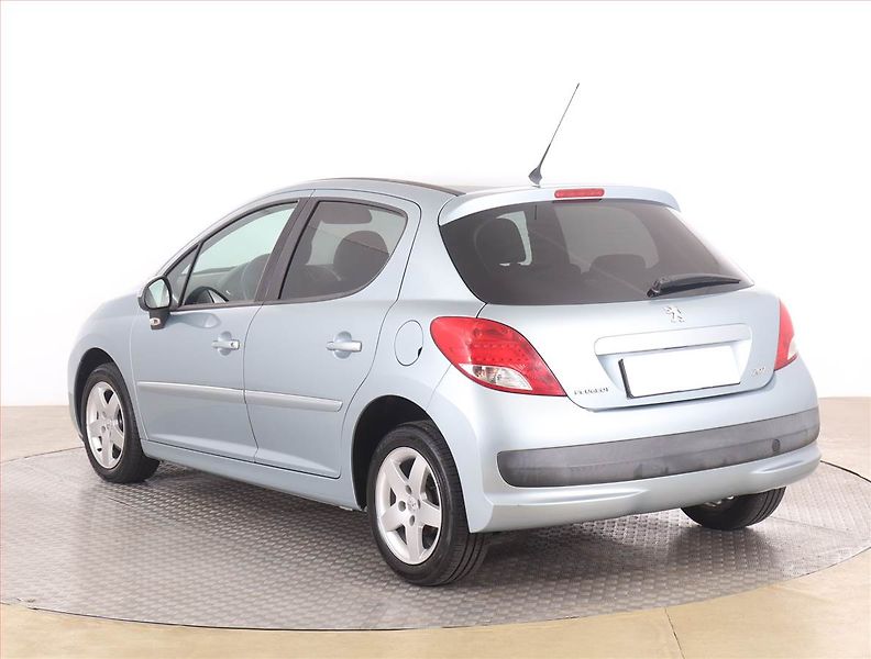 Peugeot 207 (2012) 1.4 HDI, Serv.kniha, Tempomat - fotka 4 z 15