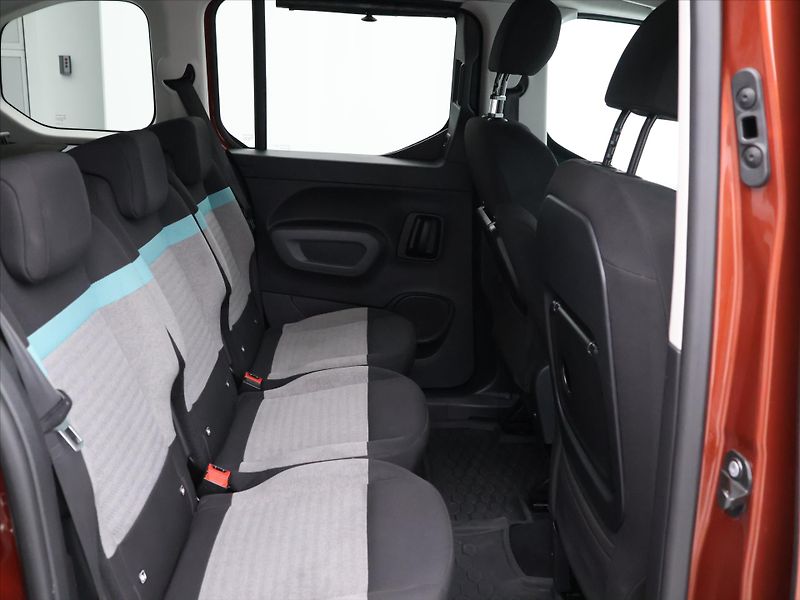 Citroën Berlingo 1.5 HDi 75kW CZ Feel 1.Maj - fotka 13 z 36