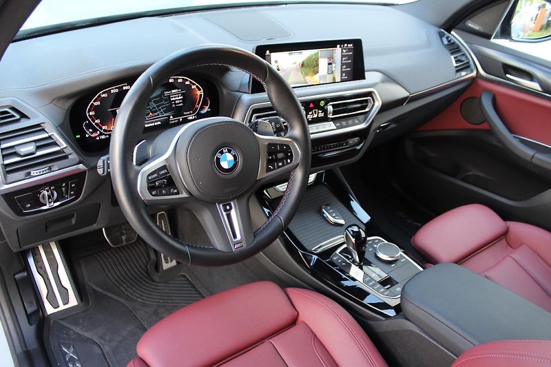 BMW X3 M40i - fotka 9 z 27