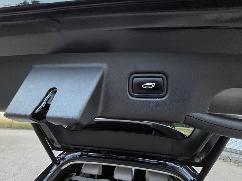 Hyundai Tucson (2021) 1.6 HEV 4x4 Style A/T - fotka 15 z 41