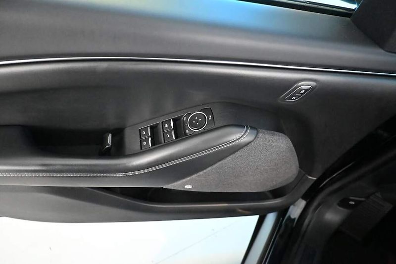 Ford Mustang Mach-E (2022) LED ACC 360 Kamera BO 94%SOH E - fotka 14 z 37