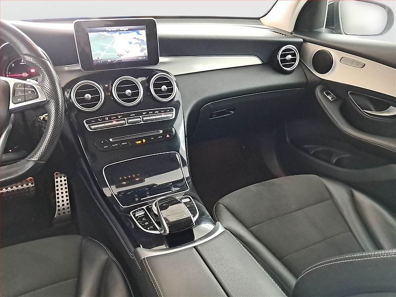 Mercedes-Benz GLC (2017) 220 d 4MATIC - fotka 8 z 23