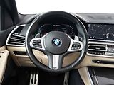 BMW X5 M50i - náhled 13