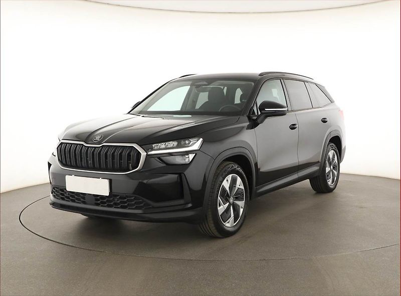 Škoda Kodiaq (2025) 2.0 TDI, SELECTION, DPH - fotka 2 z 16