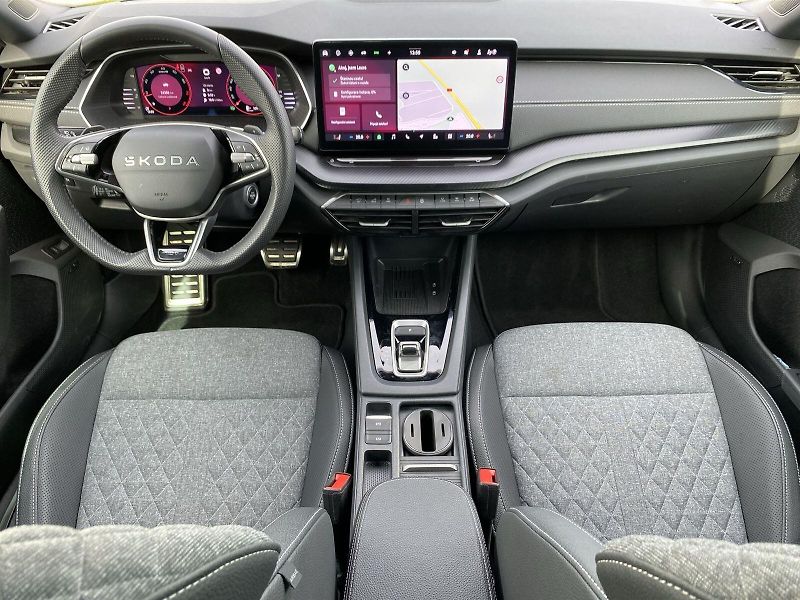 Škoda Octavia (2025) 2.0 TSI 4x4 DSG SportLine - fotka 5 z 37