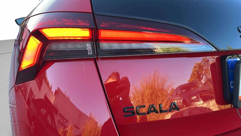 Škoda Scala Monte Carlo 1,0 TSI 85kW MT6/R - fotka 28 z 29