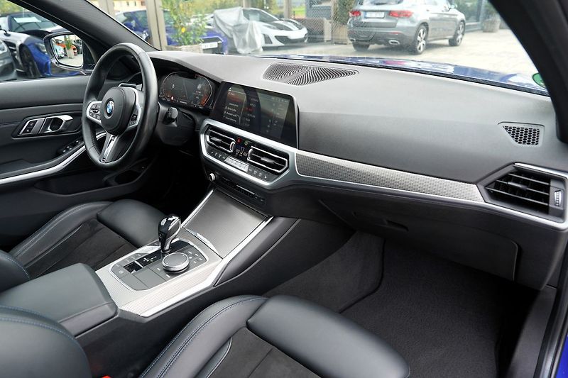 BMW Řada 3 320d xDrive Mpaket/Lasery/kůže - fotka 29 z 49