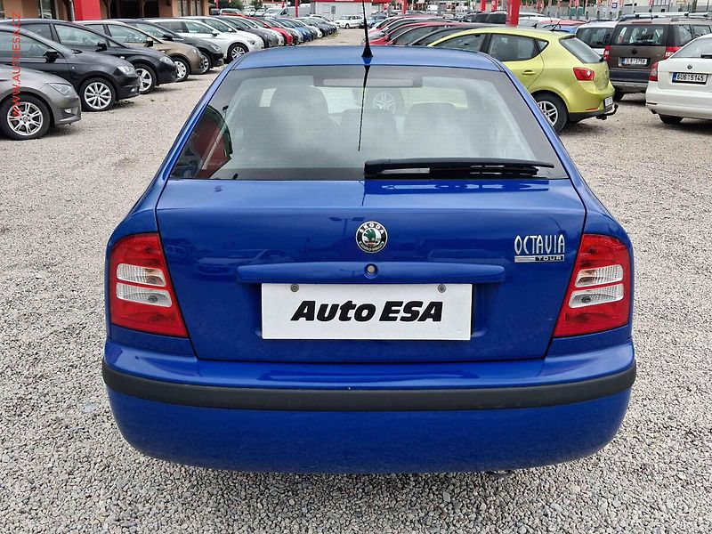 Škoda Octavia (2008) 1.6 i, ČR, Tour - fotka 5 z 14