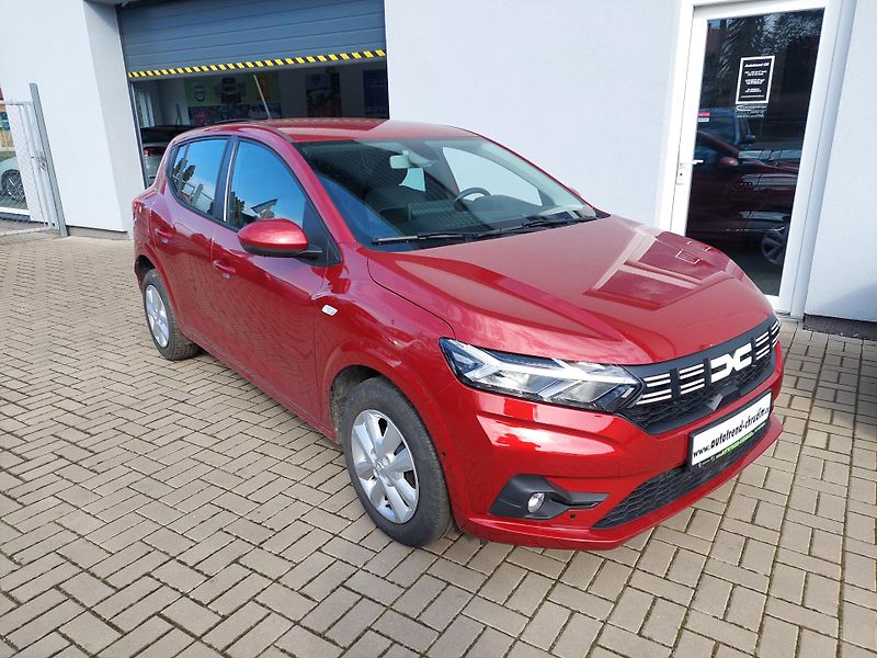 Dacia Sandero (2023) III. TCe 90 - fotka 3 z 31