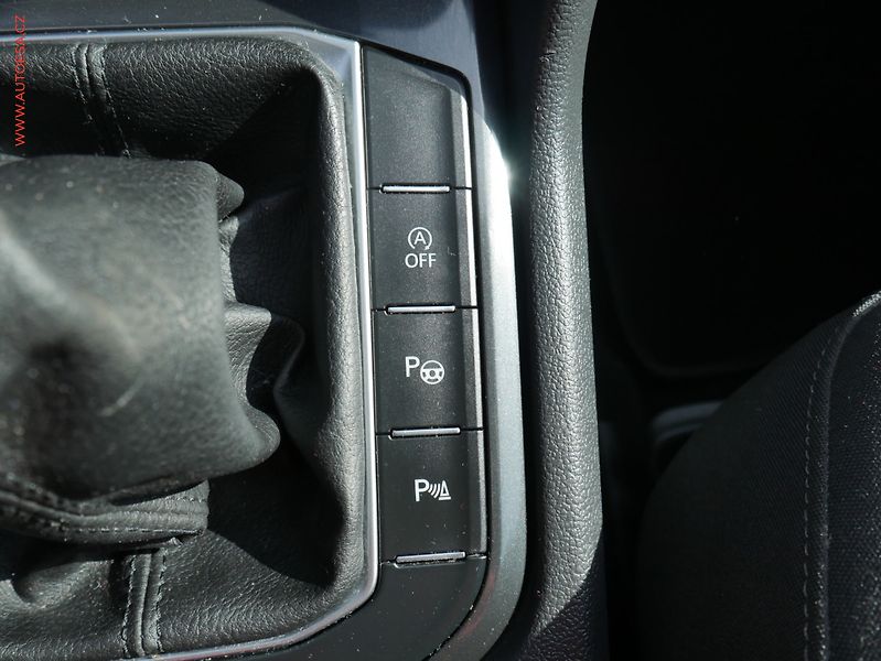 Volkswagen Tiguan (2018) 1.4 TSi, ČR, Marathon, navi - fotka 21 z 21