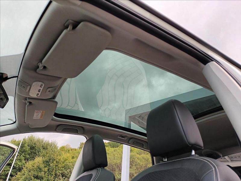 Nissan Qashqai 2,0 dCi 110 kW Automat,4X4,TZ - fotka 39 z 40