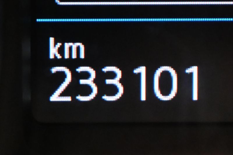 Volkswagen Passat 2,0 TDI 140 kW DSG 4Motion Zár - fotka 17 z 31