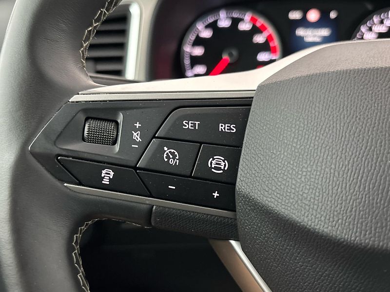 Seat Ateca Experience 4WD DSG - fotka 23 z 30