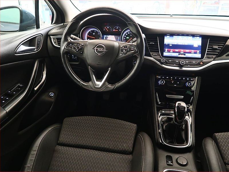 Opel Astra (2016) 1.6 CDTI, Serv.kniha, Navi - fotka 7 z 18