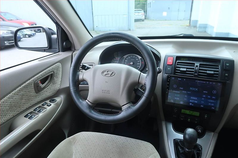 Hyundai Tucson (2005) 2.0 CRDi, 4X4, Serv.kniha - fotka 7 z 20