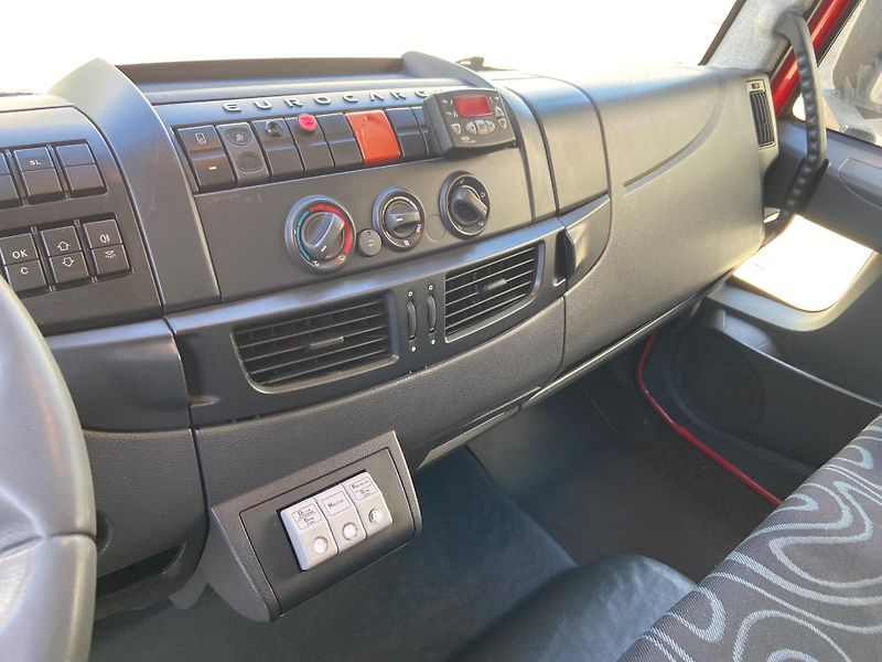 Iveco Eurocargo (2009) 190E25, Euro 5, čelo, Carrier - fotka 17 z 20