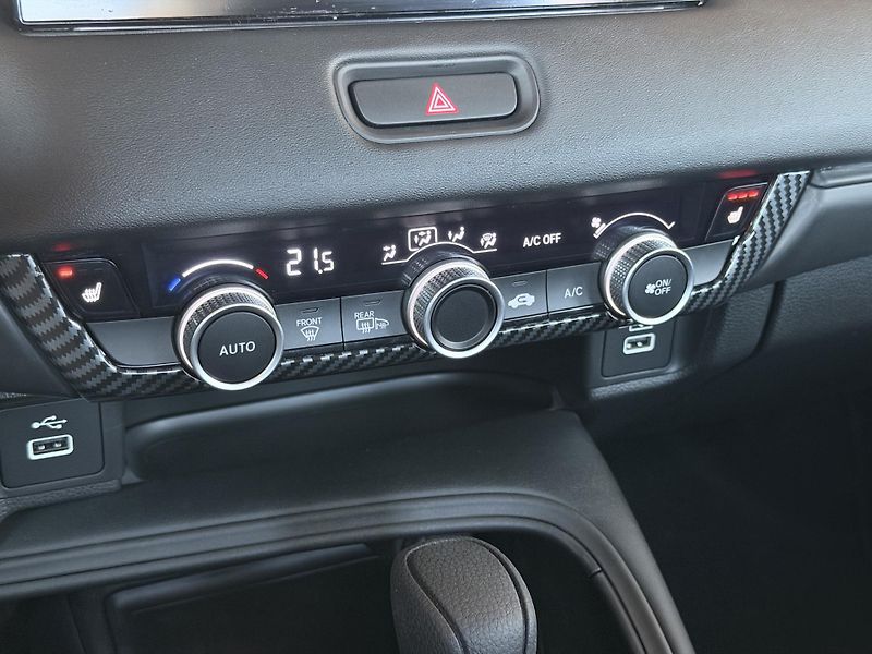 Honda HR-V 1.5 i-MMD Elegance e-CVT - fotka 15 z 26