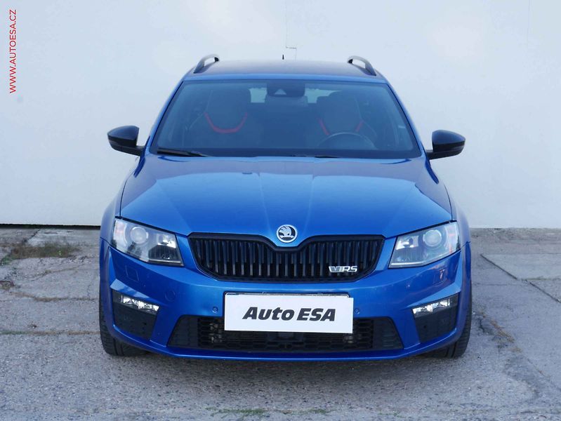 Škoda Octavia (2015) 2.0 TDi, RS Challange, DSG - fotka 2 z 20