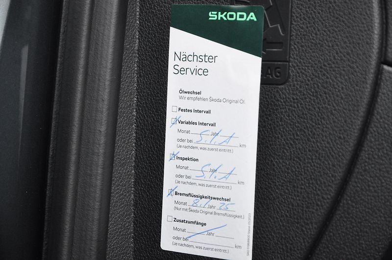 Škoda Octavia IV 2.0TDi 110kW A/T - fotka 11 z 29