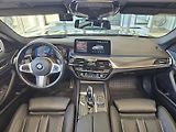BMW Řada 5 530d xDrive - náhled 18