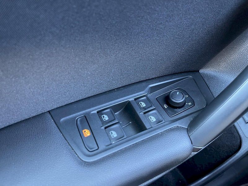 Volkswagen Tiguan (2023) 1.5 TSI 110 kW DSG Life - fotka 21 z 33