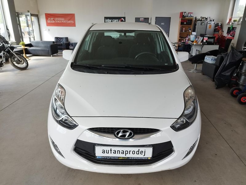 Hyundai ix20 (2012) 1,6i,91KW,AUTOMAT,ALU,TAŽ,LPG - fotka 3 z 22