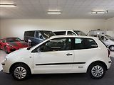 Volkswagen Polo 1,2 i klima,2x kola,nová STK - náhled 2