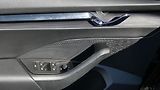 Škoda Octavia Combi 2,0 TDI Ambition - náhled 9