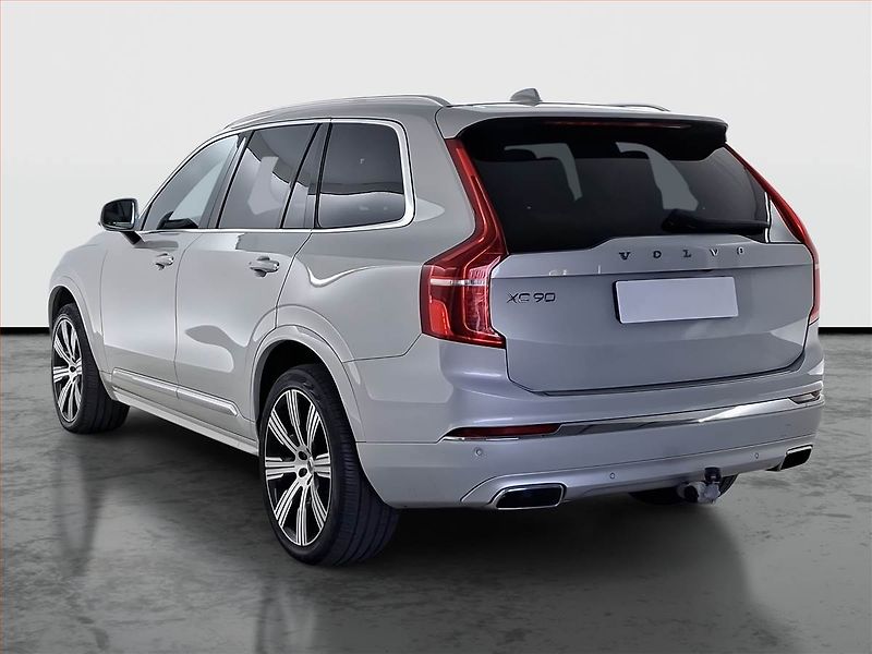 Volvo XC90 (2020) D5 AWD - fotka 4 z 27