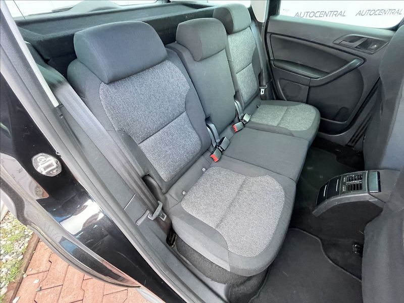Škoda Yeti 1,2 TSi,77kW,Po servisu,STK 10 - fotka 20 z 21