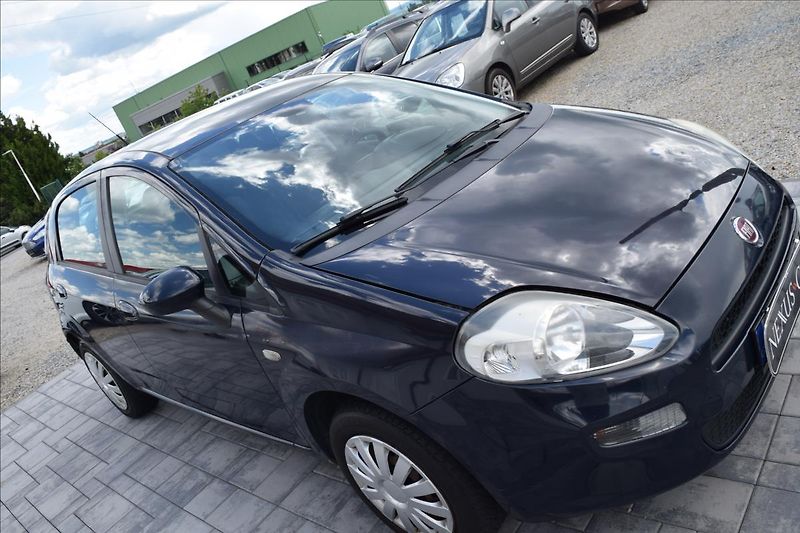 Fiat Grande Punto 1,2 i 51KW PO ROZVODECH KLIMA - fotka 3 z 42