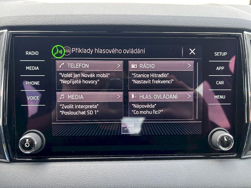 Škoda Karoq (2019) 1.5 TSI 110kW DSG Style - fotka 20 z 35