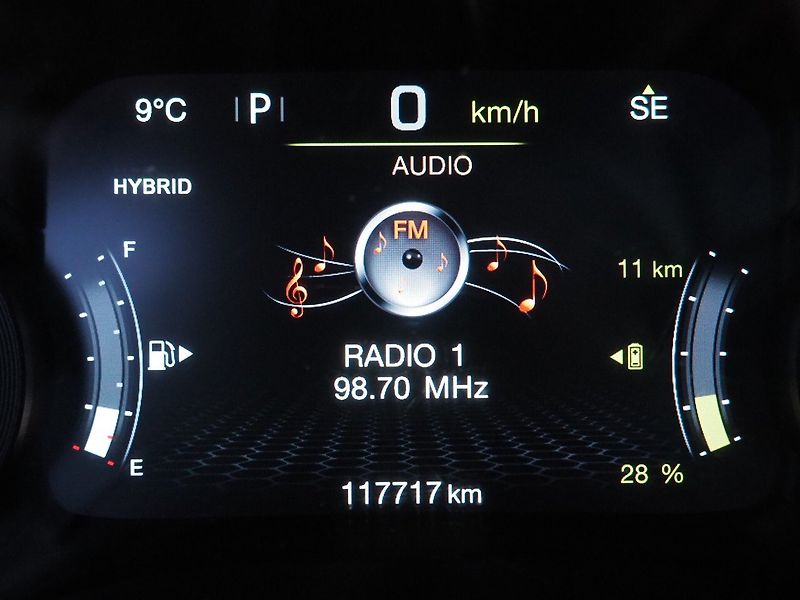 Jeep Compass (2021) 1.3iPHEV 4Xe 177kW S AT,PANO - fotka 29 z 36