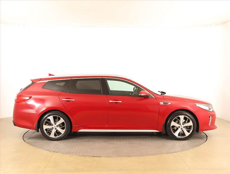 Kia Optima (2018) 1.7 CRDI, Automat, Serv.kniha - fotka 6 z 19