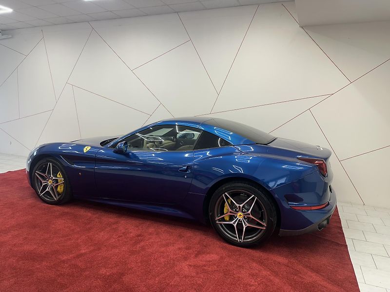 Ferrari California (2017) T 3.9 HGTE*VENTILACE*CARBON - fotka 6 z 20