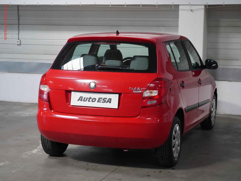 Škoda Fabia (2007) 1.2i, 2.maj,ČR, servis.kniha - fotka 6 z 12